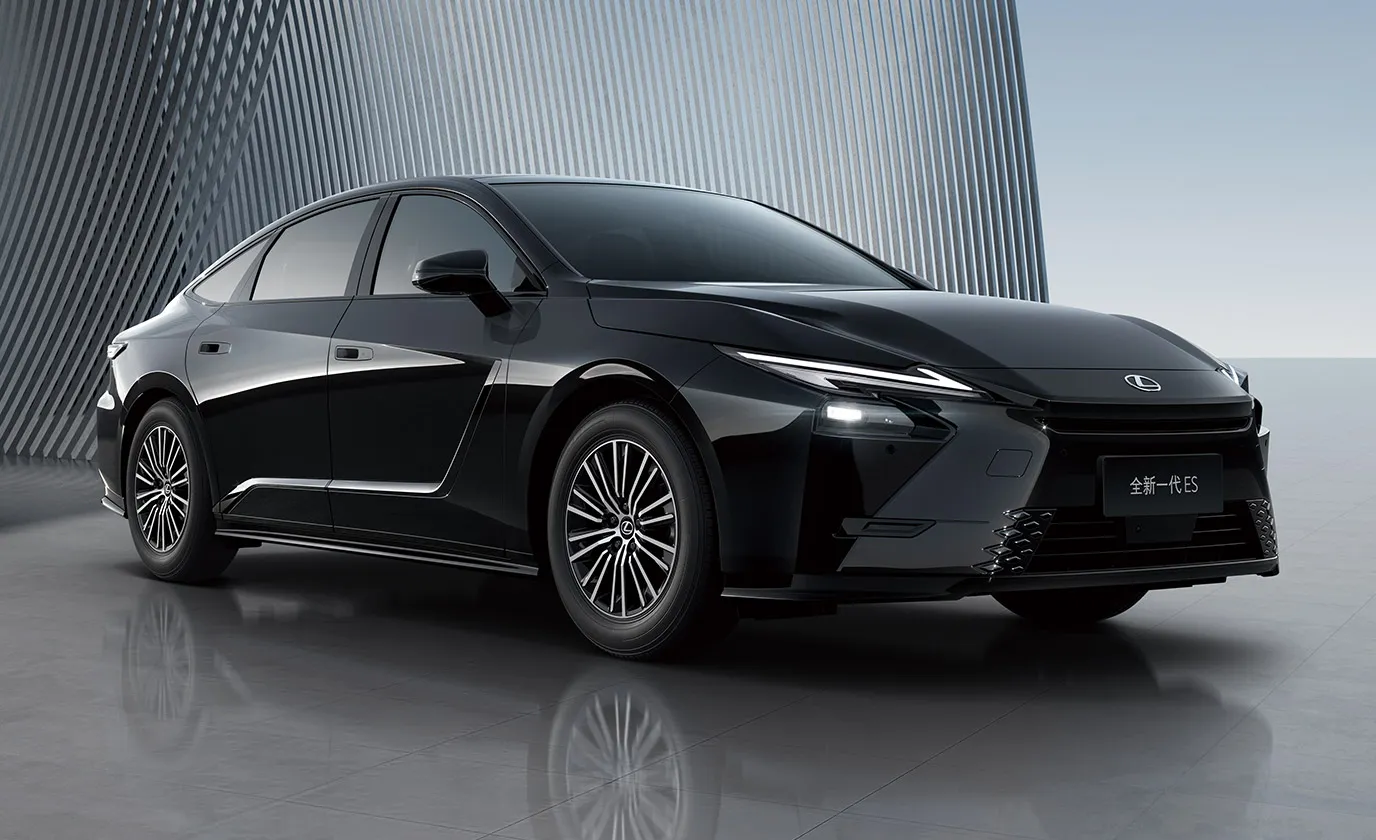 雷克萨斯行政级车身